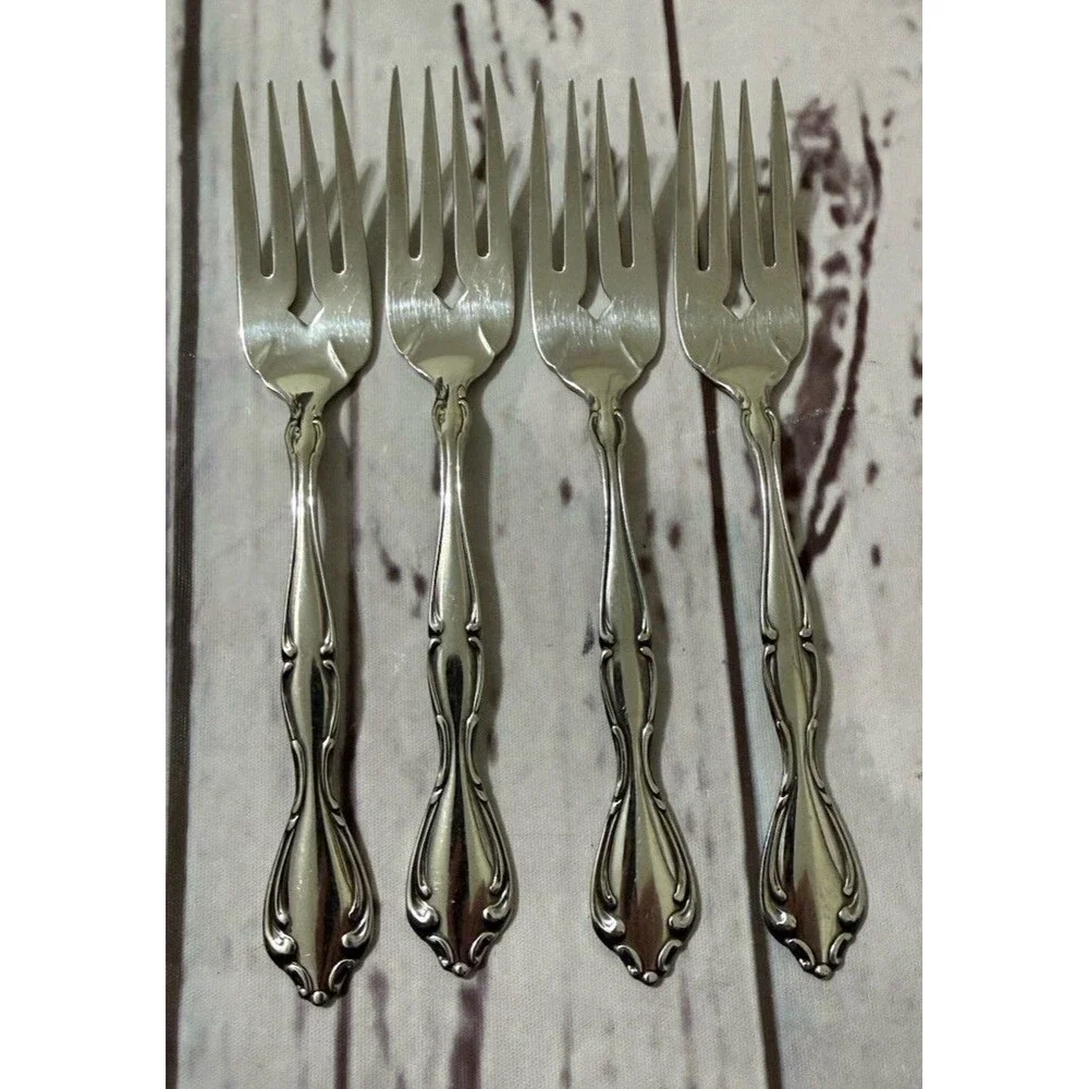 Oneida Cantata Stainless Salad Forks 6 5/8” X 4 Flatware Silverware